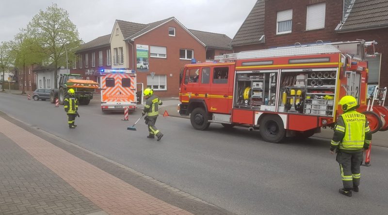 12.04.2024: Auslaufende Betriebsstoffe nach Verkehrsunfall