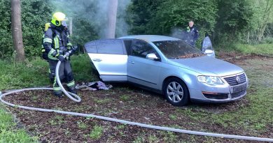 19.04.2026: PKW Brand auf dem Pendlerparkplatz
